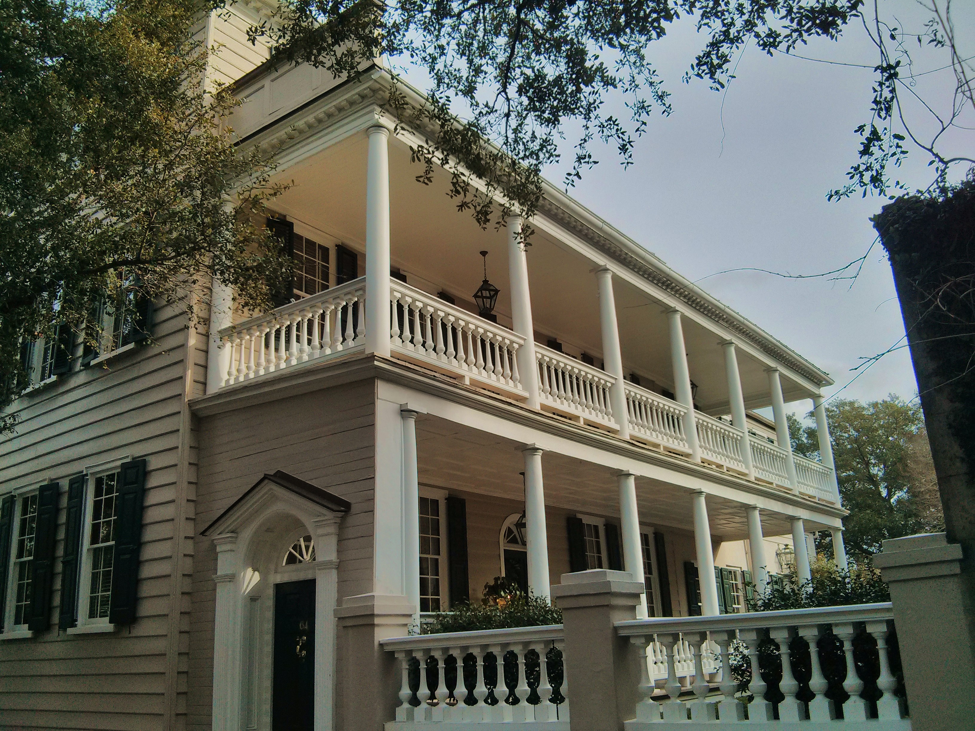 Charleston Single House - Glimpses of Charleston