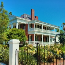 Charleston, SC is full of amazing houses... here's "just" another.