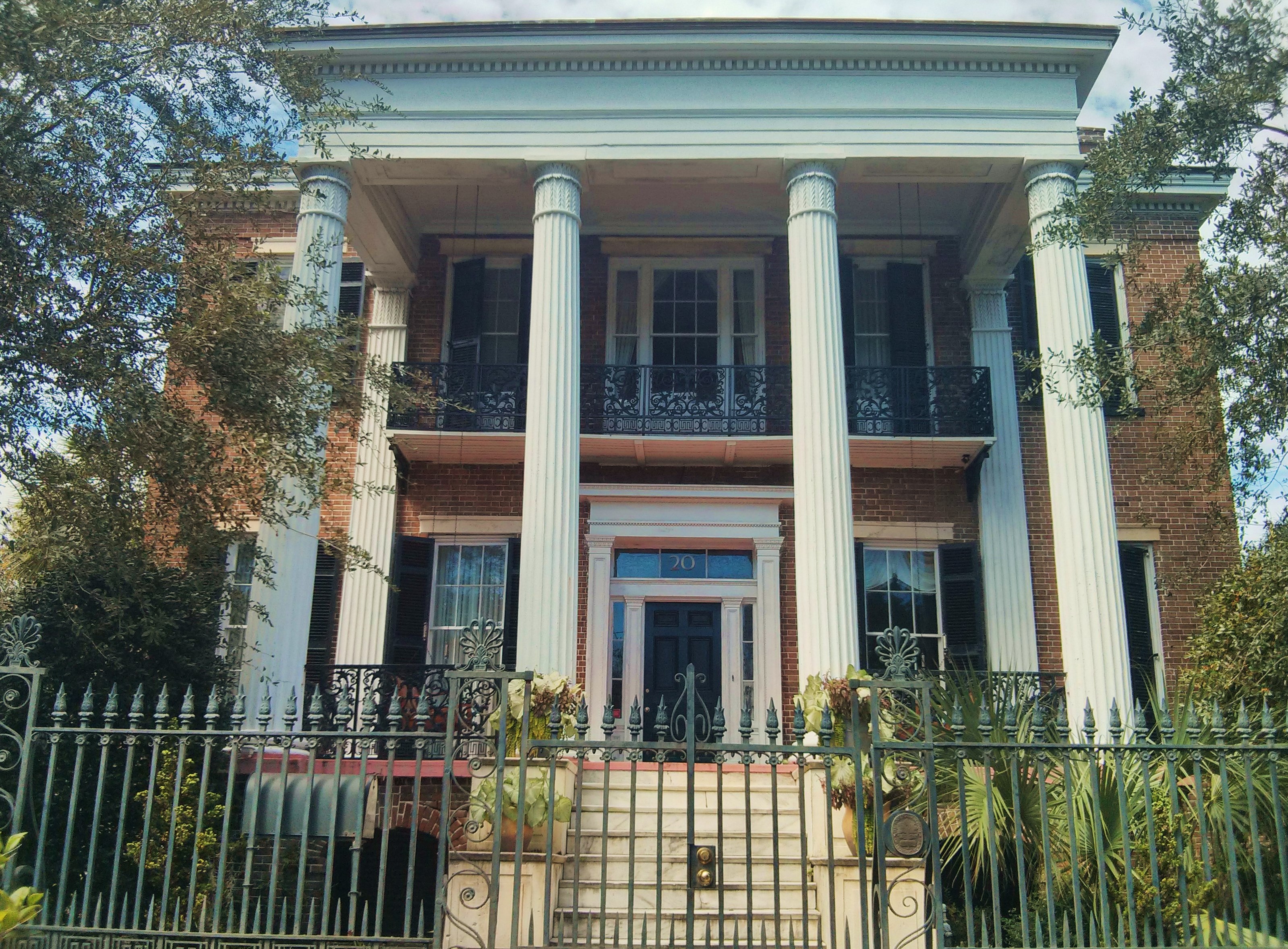 Just Another Charleston House - Glimpses of Charleston