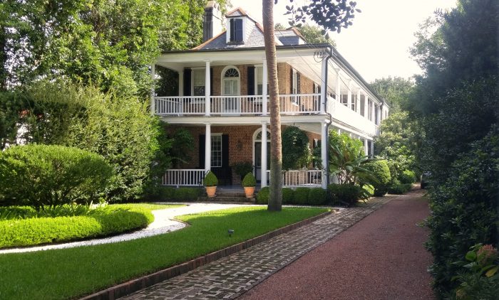 This beautiful house, that looks like it should be out on a plantation, is actually smack dab in the heart of the city. You can find it on Legare Street.