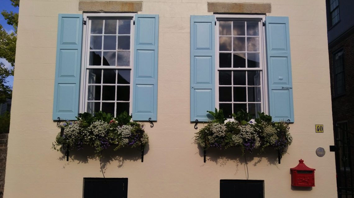 The beauty of this colonial era house and its wonderful flower boxes can be found on King Street.