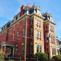 The Wentworth Mansion is an incredible almost 24,000 square foot building. It was originally created as a single family  house and was lived in for 34 years. It later became the home of an insurance company. It's currently one of the great small hotels in the United States.