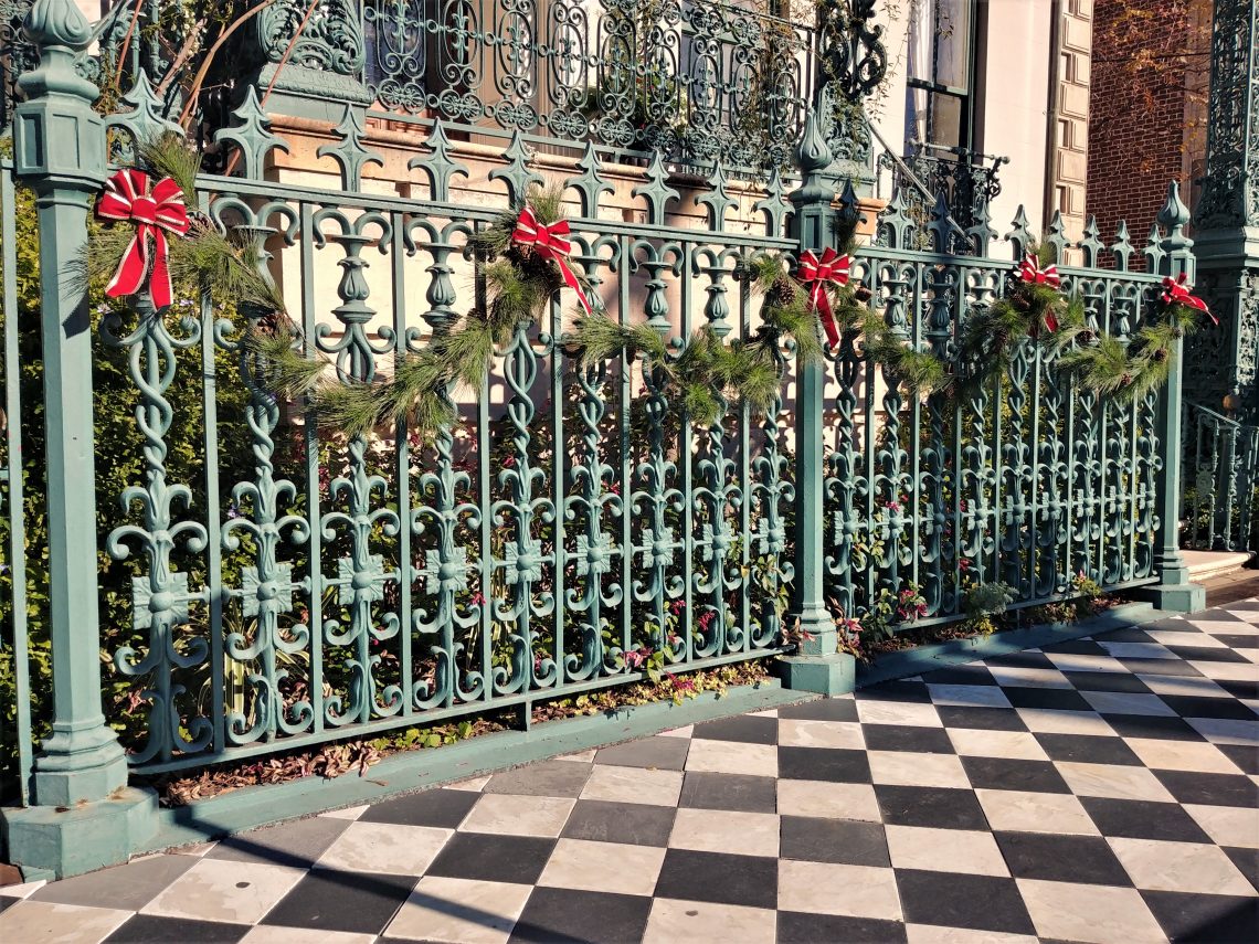 The John Rutledge House on Broad Street, now the John Rutledge House Inn, has one of the more eye-catching fronts and sidewalks in Charleston. Built in 1763, a lot of history has taken place within its walls -- including George Washington having breakfast there with Rutledge in 1791.