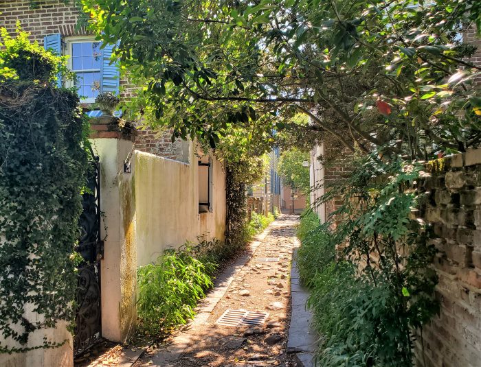 This beautiful Charleston cut-through is the eastern end (Church Street side) of Longitude Lane.