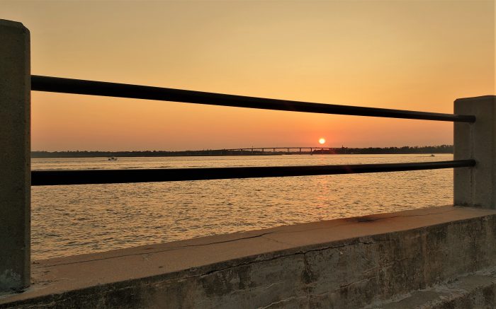 Another beautiful Charleston sunset, as seen along the Ashley River. If you continue downstream, the Ashley runs into the Cooper River. And according to Charleston lore they then join to form the mighty Atlantic Ocean  :)