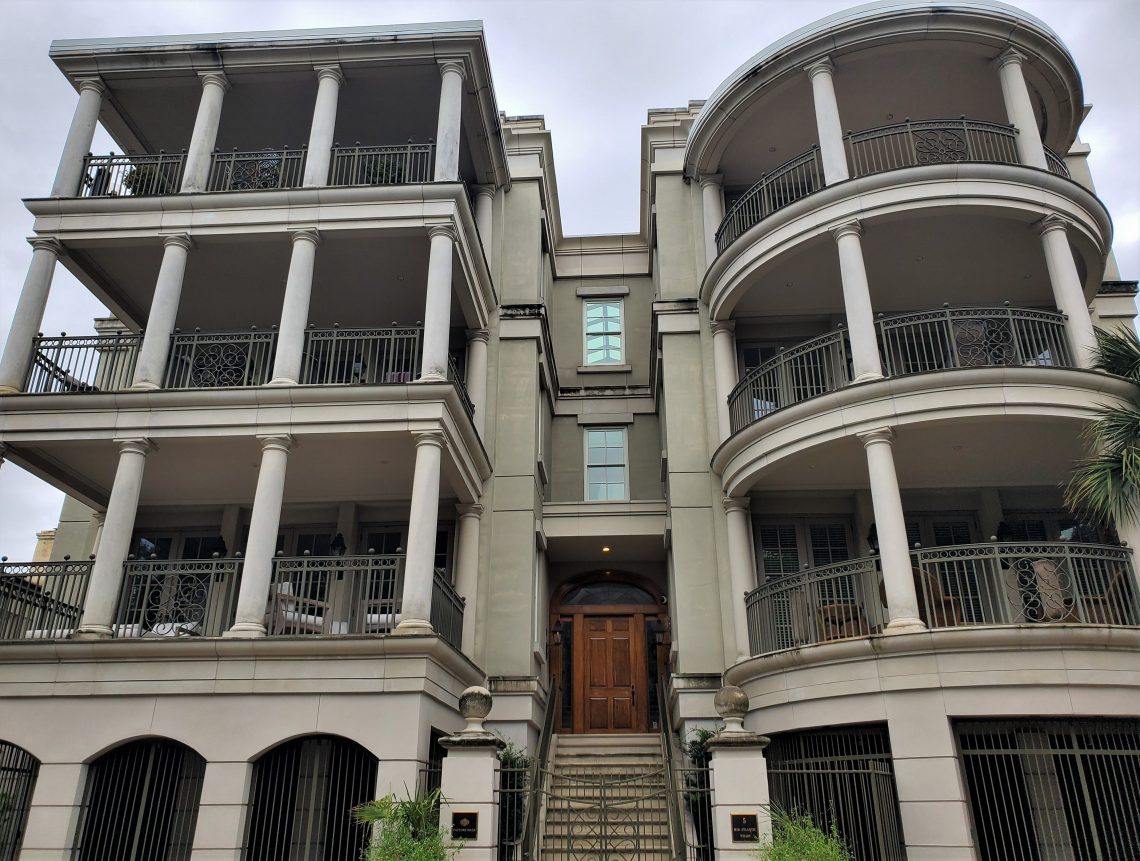 This condo building is relatively new and can be found along the back of Waterfront Park. It is modeled after the famous "Compromise House" on East Battery, where a young John F. Kennedy had an office while in the navy (before being shipped off to take control of PT-109).
