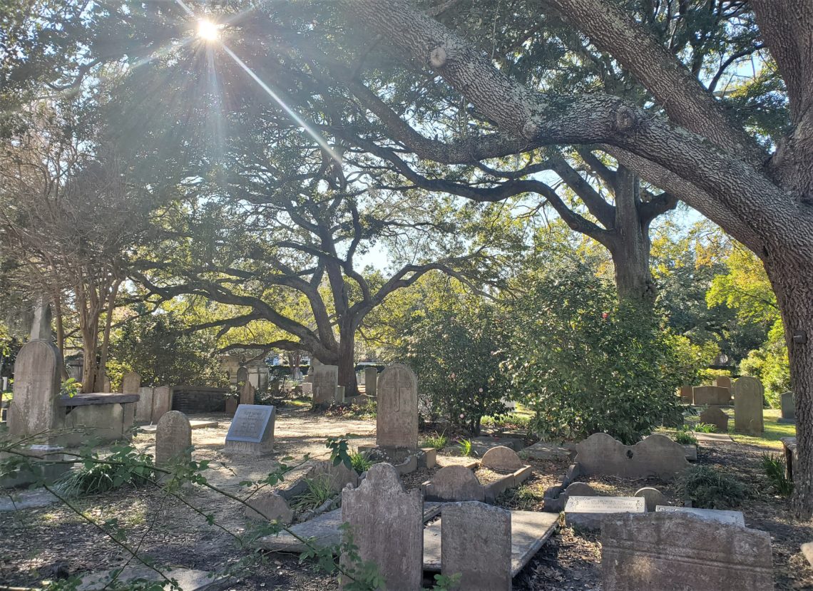 The graveyard at the Circular Congregational Church is beautiful and historic. Seen here from Church Street, it's believed to be the oldest English burial ground in Charleston, with graves dating back to 1695. 