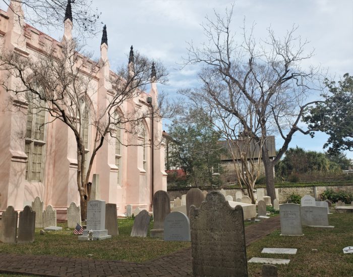 The Huguenot Church on Church Street traces its congregation back to the 1680's. The current structure, designed by the famed architect E.B. White, dates back to 1845 -- replacing a much simpler plain brick building. The graveyard (which is not a cemetery  -- a cemetery is away from the church on separate grounds, as opposed to being on the same plot of land) is full of interesting markers and headstones.