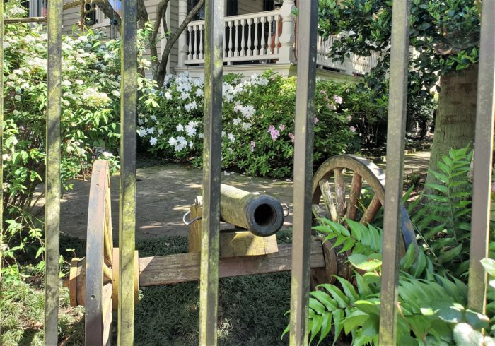 This cannon was discovered under a house on Tradd Street when the house was being renovated. It's now on display in the front yard for all to see.