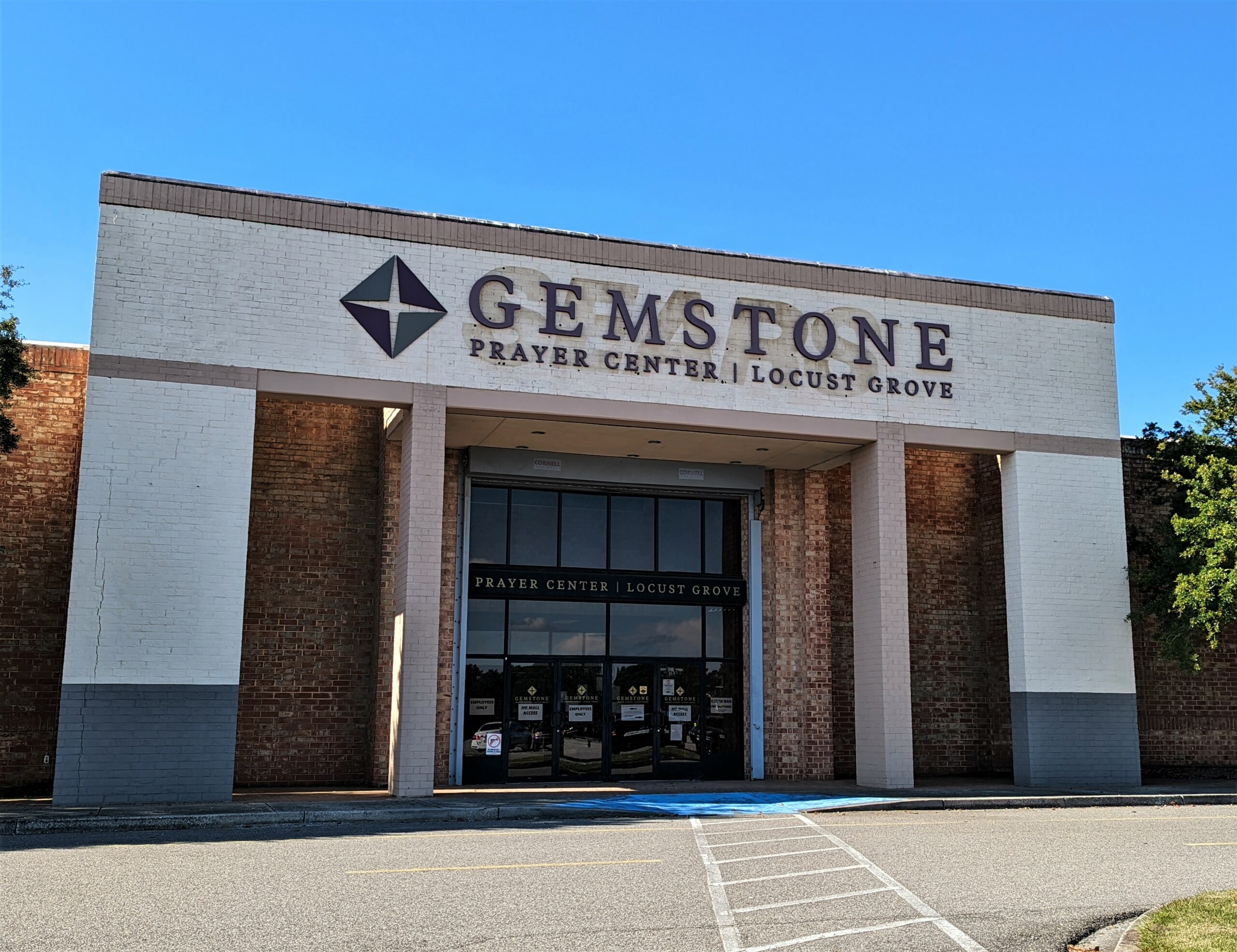 Righteous Gemstones Glimpses of Charleston
